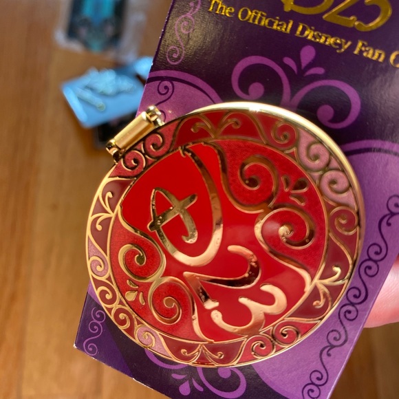 D23 2015 Hinged pin - Picture 3 of 4